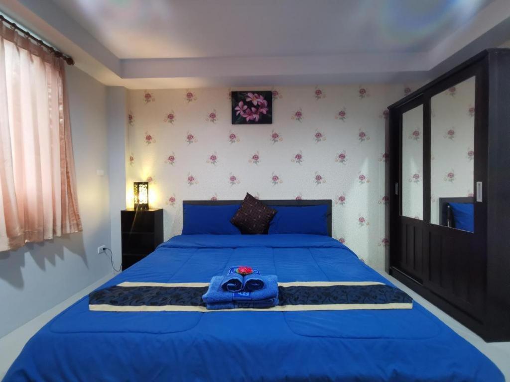Tontalay Hotel Bang Saen Exterior photo