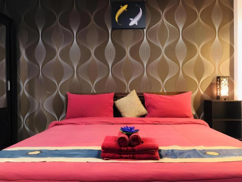 Tontalay Hotel Bang Saen Exterior photo