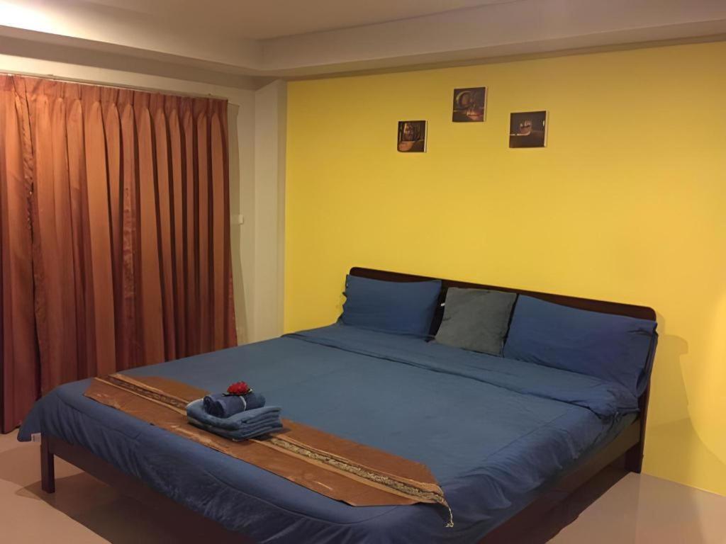 Tontalay Hotel Bang Saen Exterior photo