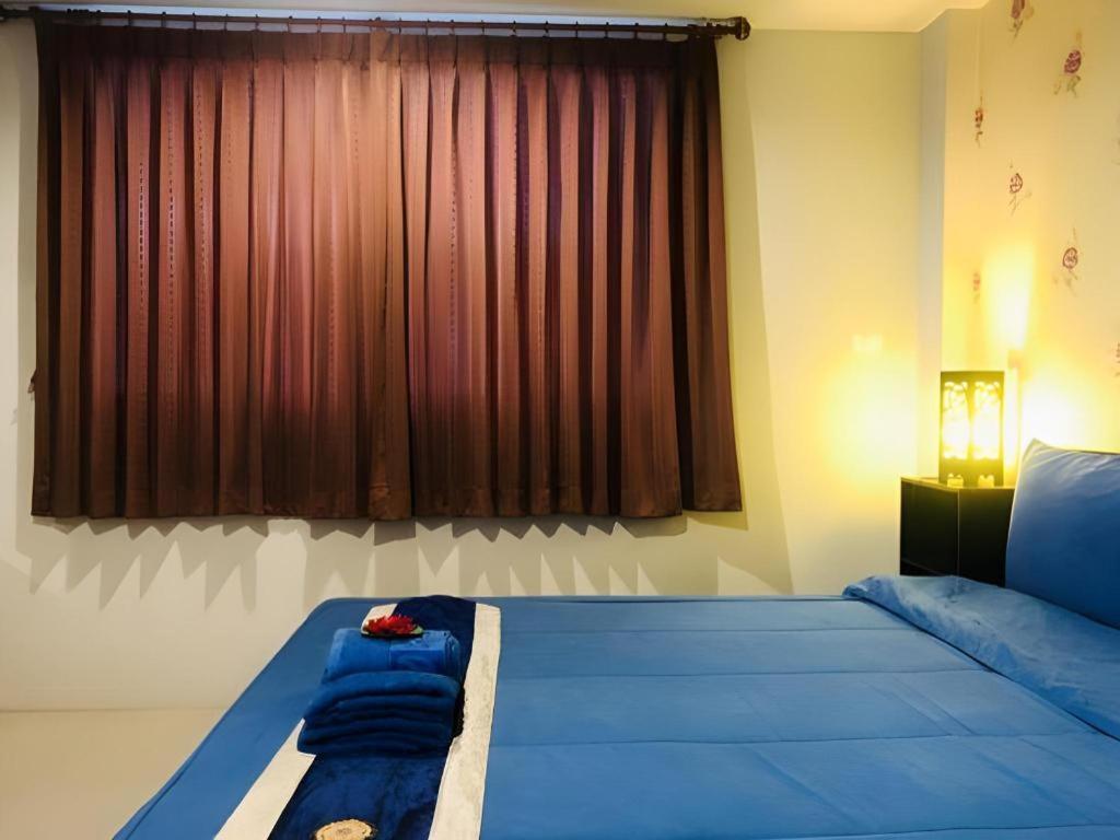 Tontalay Hotel Bang Saen Exterior photo