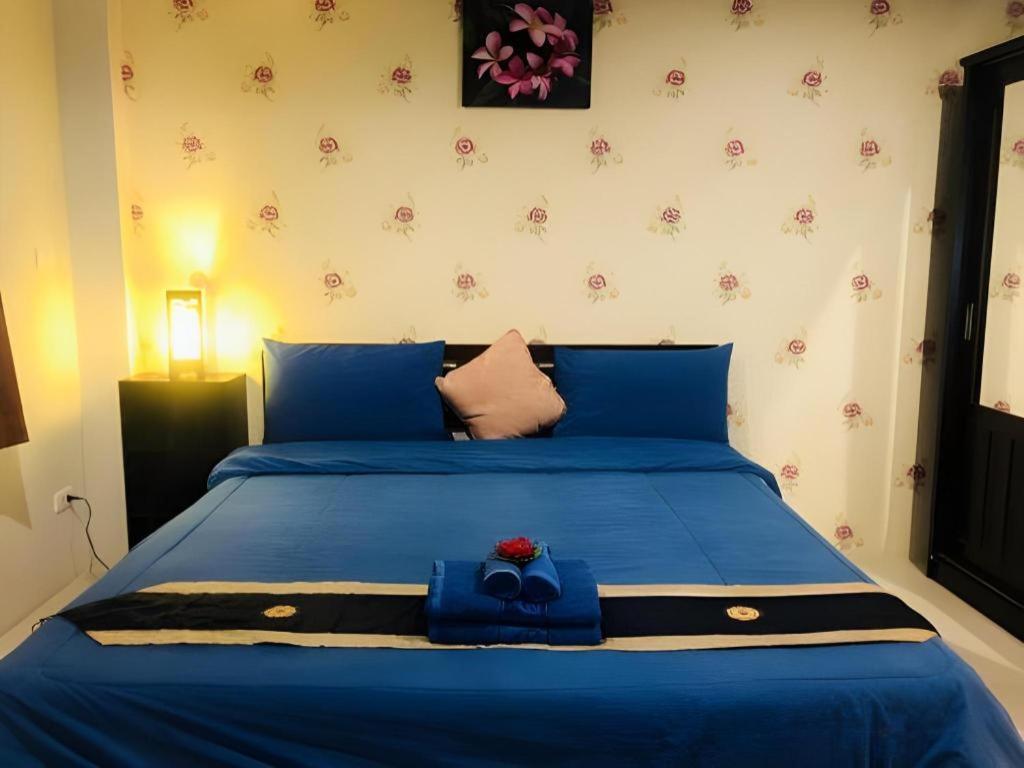 Tontalay Hotel Bang Saen Exterior photo