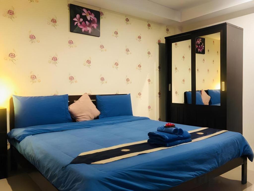 Tontalay Hotel Bang Saen Exterior photo
