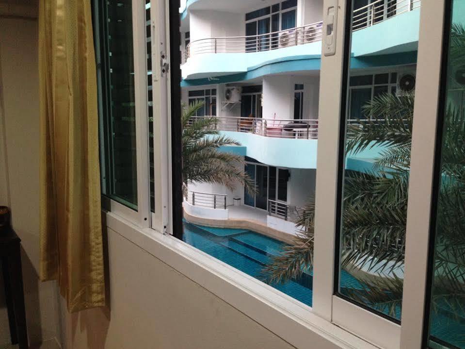 Tontalay Hotel Bang Saen Exterior photo